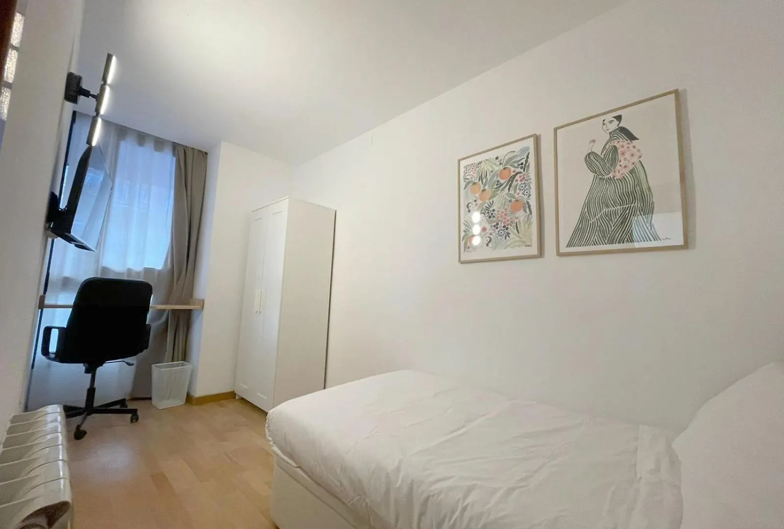 Marbarcelona Suites Berlin 0*, Barcellona Spagna