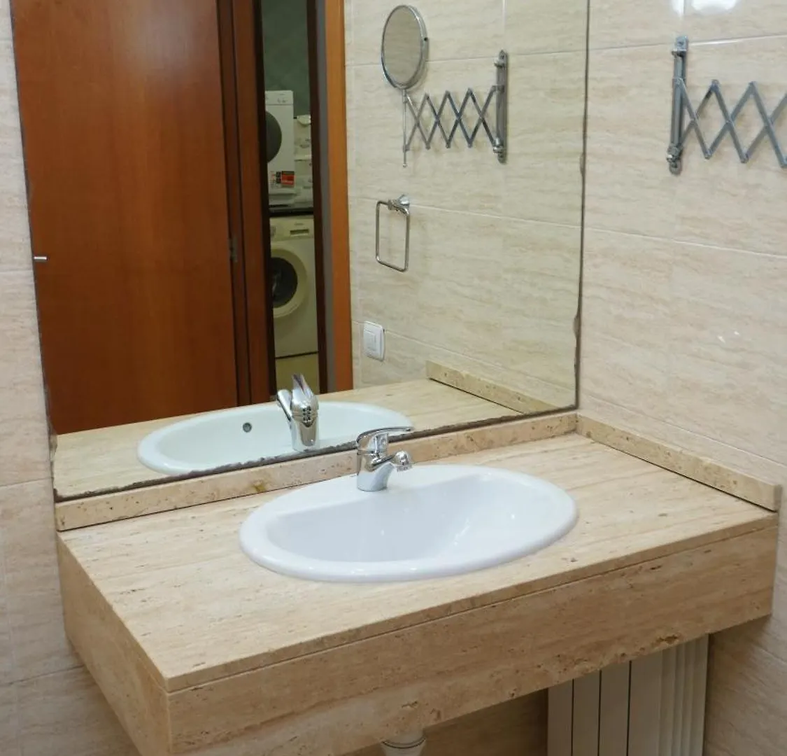 Konukevi Marbarcelona Suites Berlin İspanya