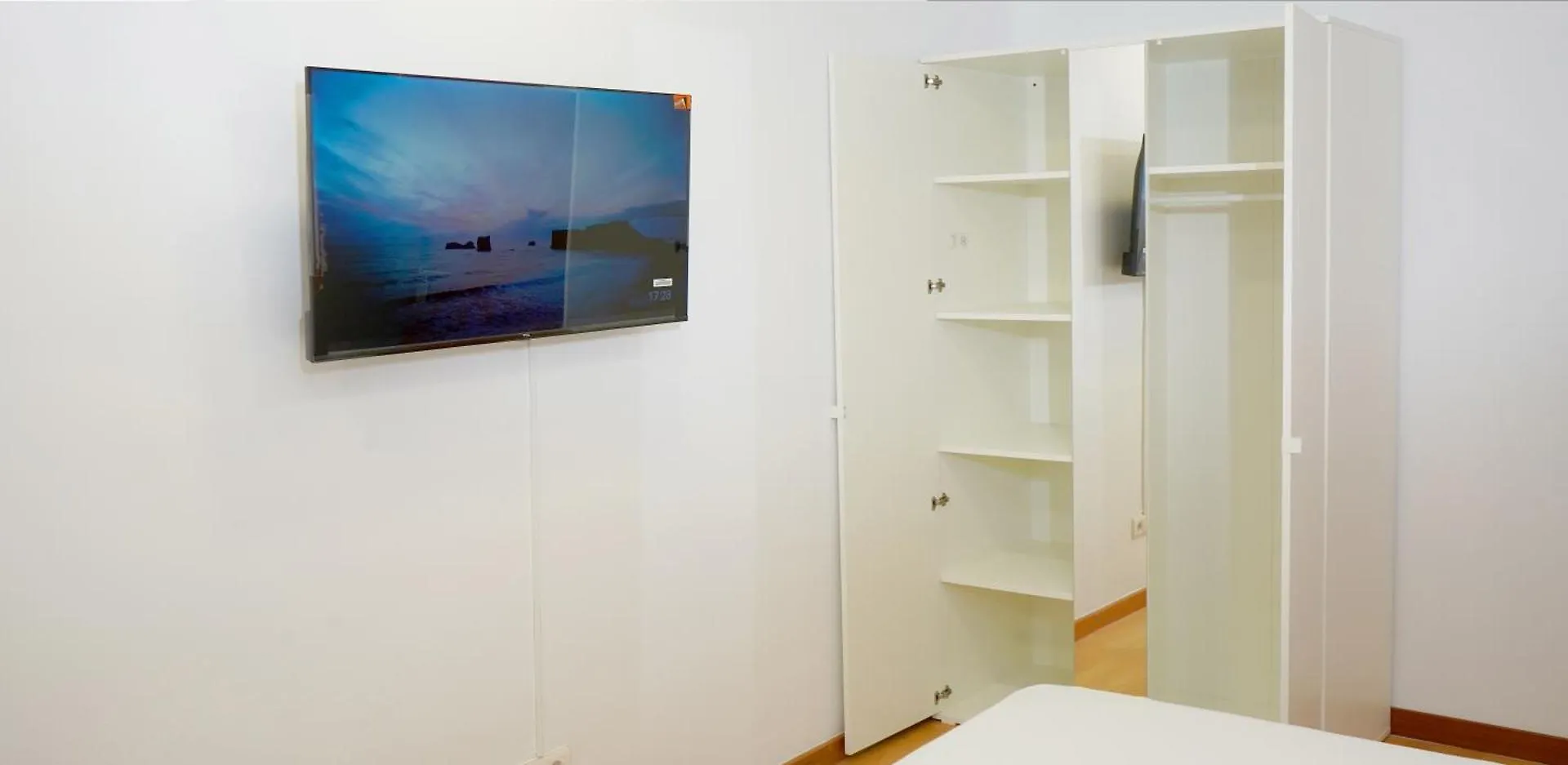 Marbarcelona Suites Berlin 0*, Barcellona